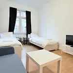 Appartamento Zentrale In Ideal Fuer Geschaeftsreisende & Monteure