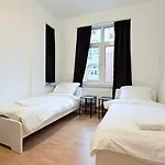 Zentrale In Ideal Fuer Geschaeftsreisende & Monteure Neumünster
