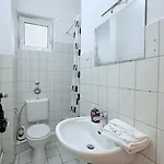 Zentrale In Ideal Fuer Geschaeftsreisende & Monteure Appartamento *