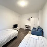 Zentrale In Ideal Fuer Geschaeftsreisende & Monteure * Neumünster