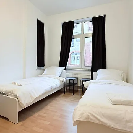 Zentrale In Ideal Fuer Geschaeftsreisende & Monteure 新明斯特