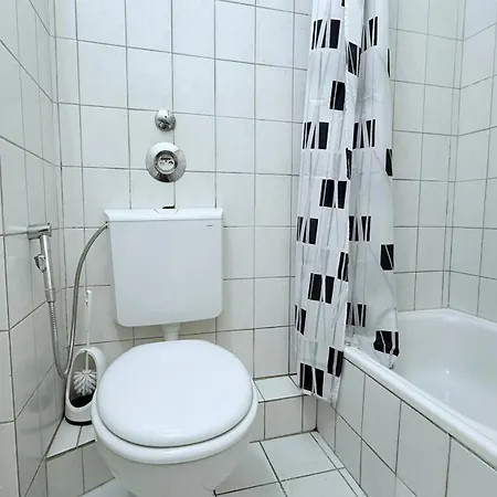 Zentrale In Ideal Fuer Geschaeftsreisende & Monteure