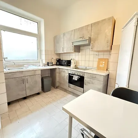 Zentrale In Ideal Fuer Geschaeftsreisende & Monteure Apartman