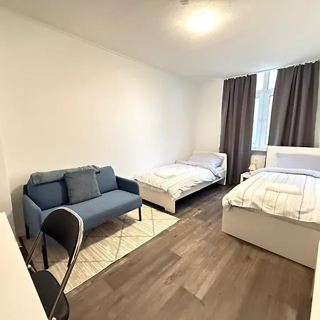 Zentrale In Ideal Fuer Geschaeftsreisende & Monteure