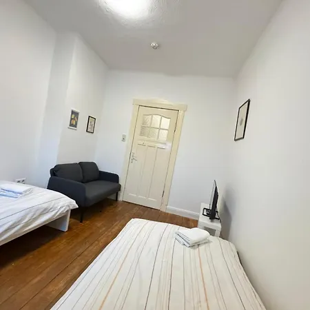 Appartamento Zentrale In Ideal Fuer Geschaeftsreisende & Monteure *