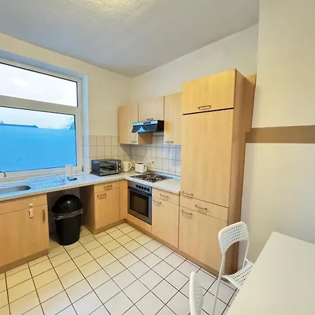 Zentrale In Ideal Fuer Geschaeftsreisende & Monteure