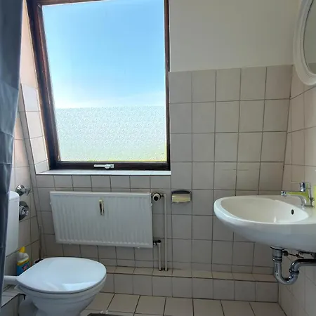 Zentrale In Ideal Fuer Geschaeftsreisende & Monteure * 新明斯特